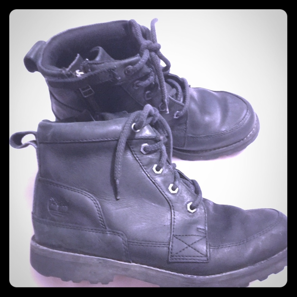Timberland black leather lace up boots 🥾